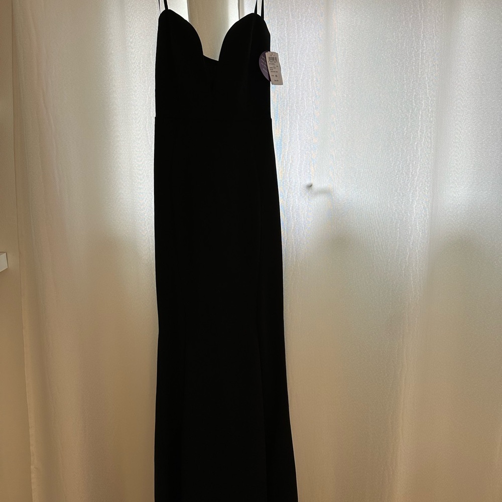 Elegant Black Strapless Dress